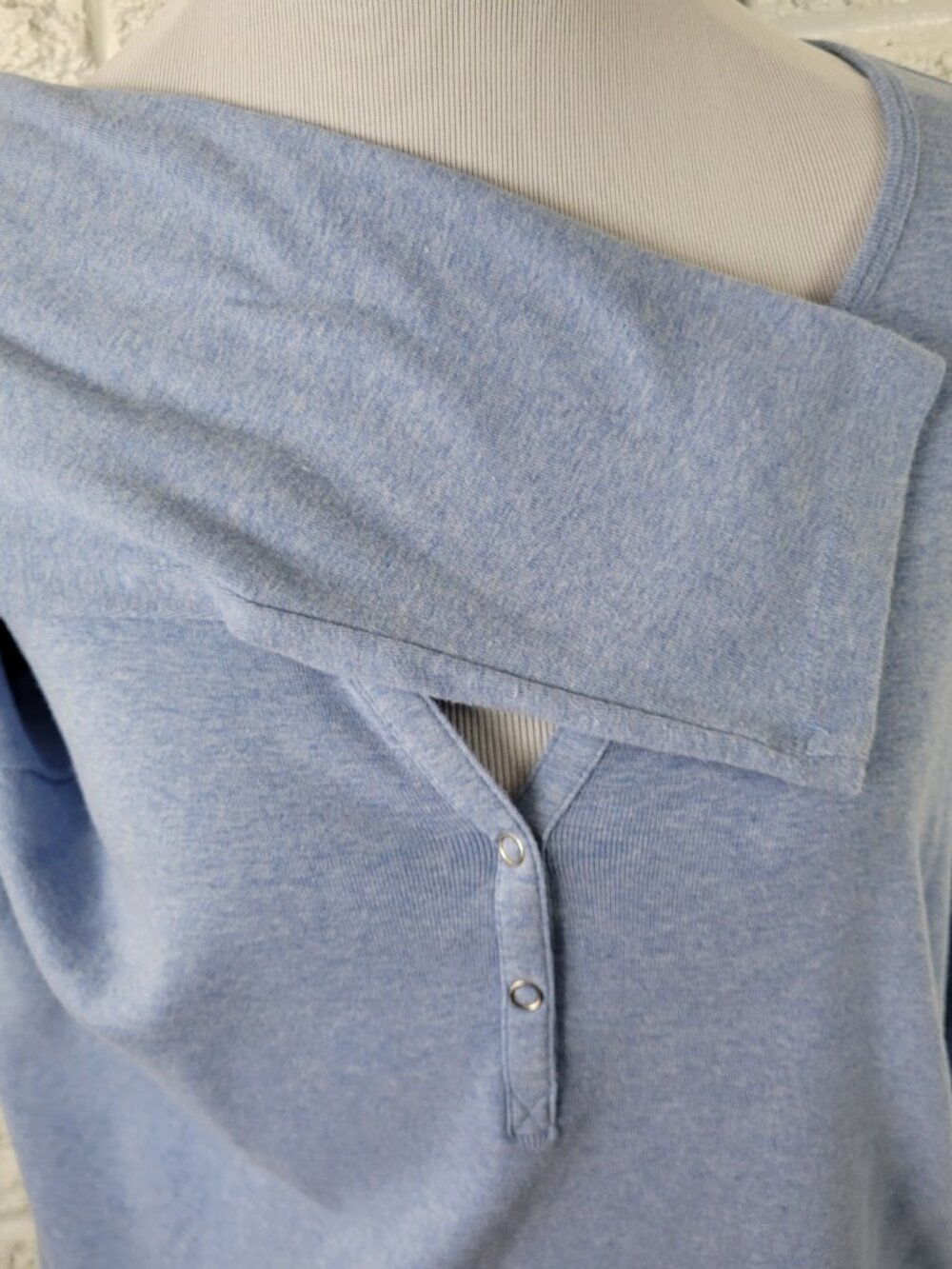 Style & Co Women's Blue Knit Top Size 2X V-Neck Long Sleeve Snap BLU120E - Picture 5 of 8